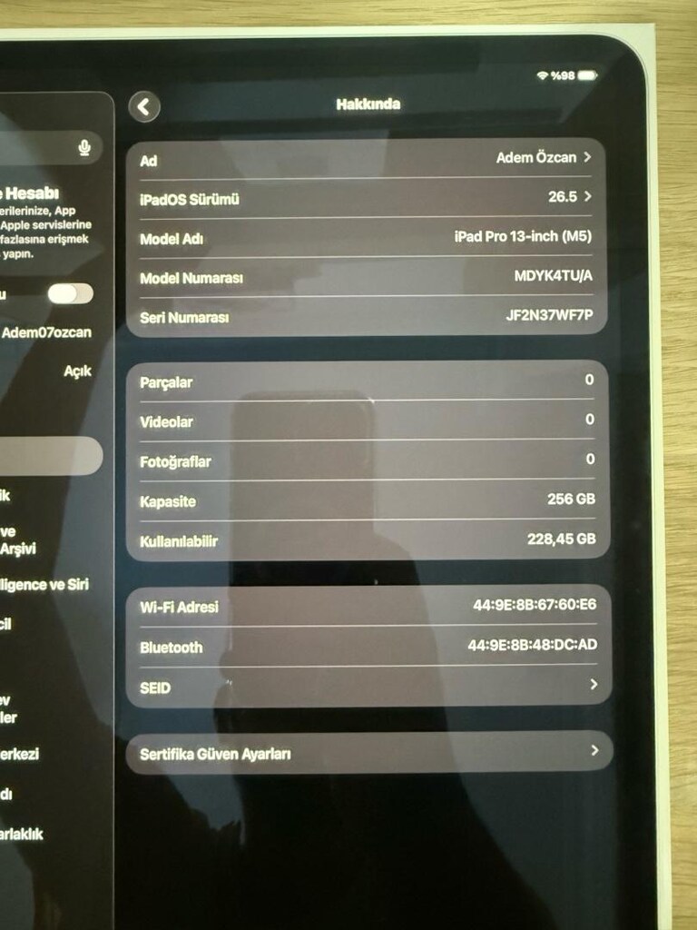 iPad Pro / M5 / 13 inç / 256 GB / Gri - 2