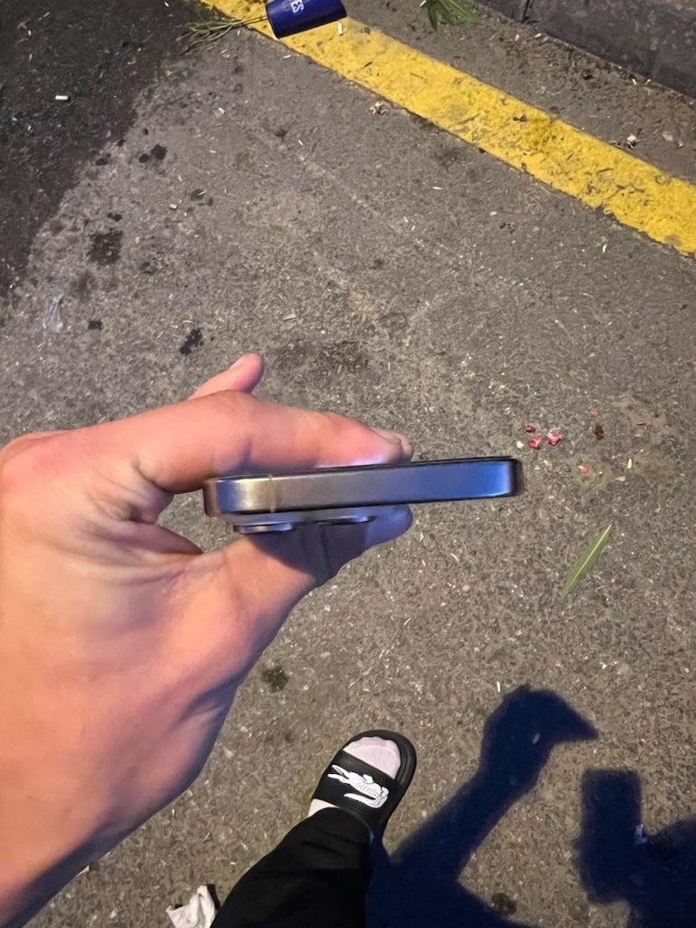 iPhone 16 pro - 4