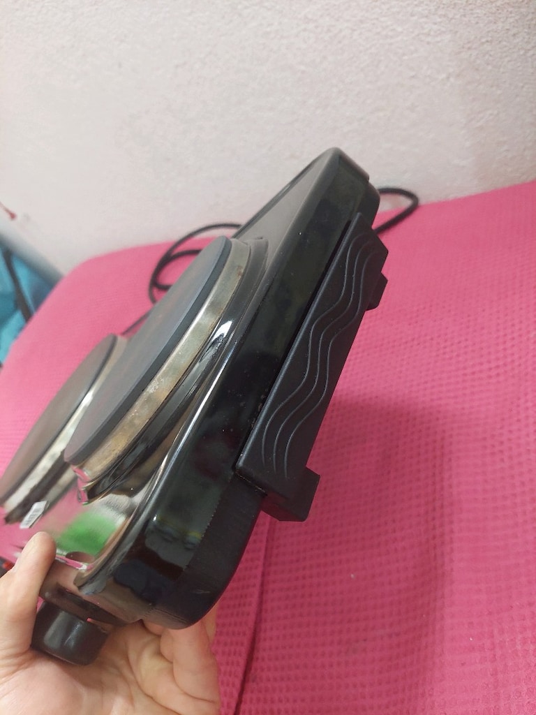 Arnica elektrikli ocak. 2 gözlü. Tertemiz hiçbir sıkıntısı yok. - 8