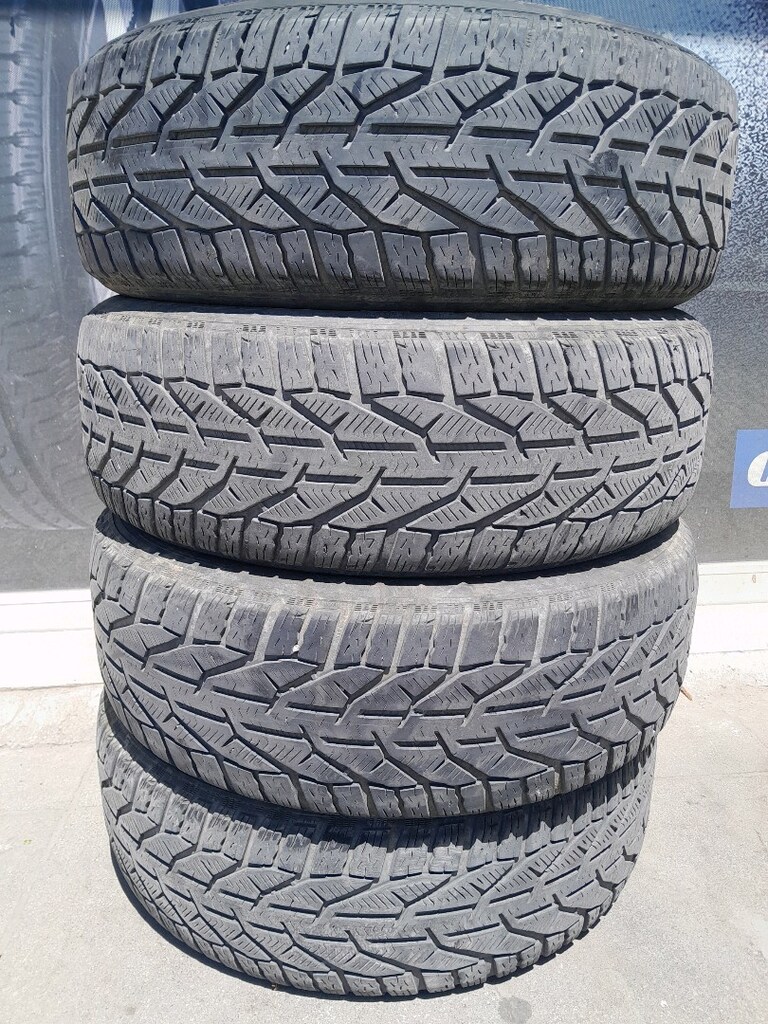 215 55 18 4adet kışlık lastik - 2