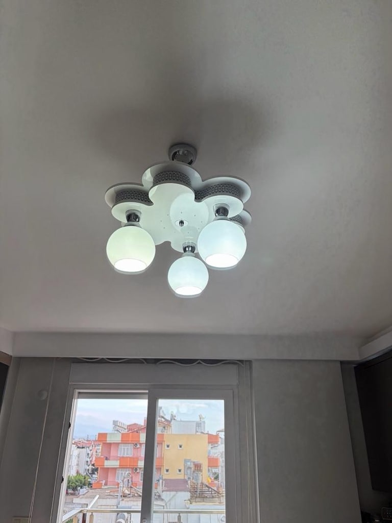 çok acil satılık 2 farklı model avize - 3