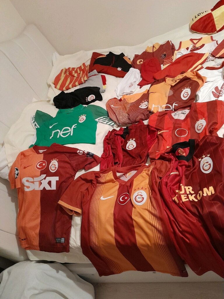 Az kullanilmis, GS-Galatasaray taraftar kravat - 10