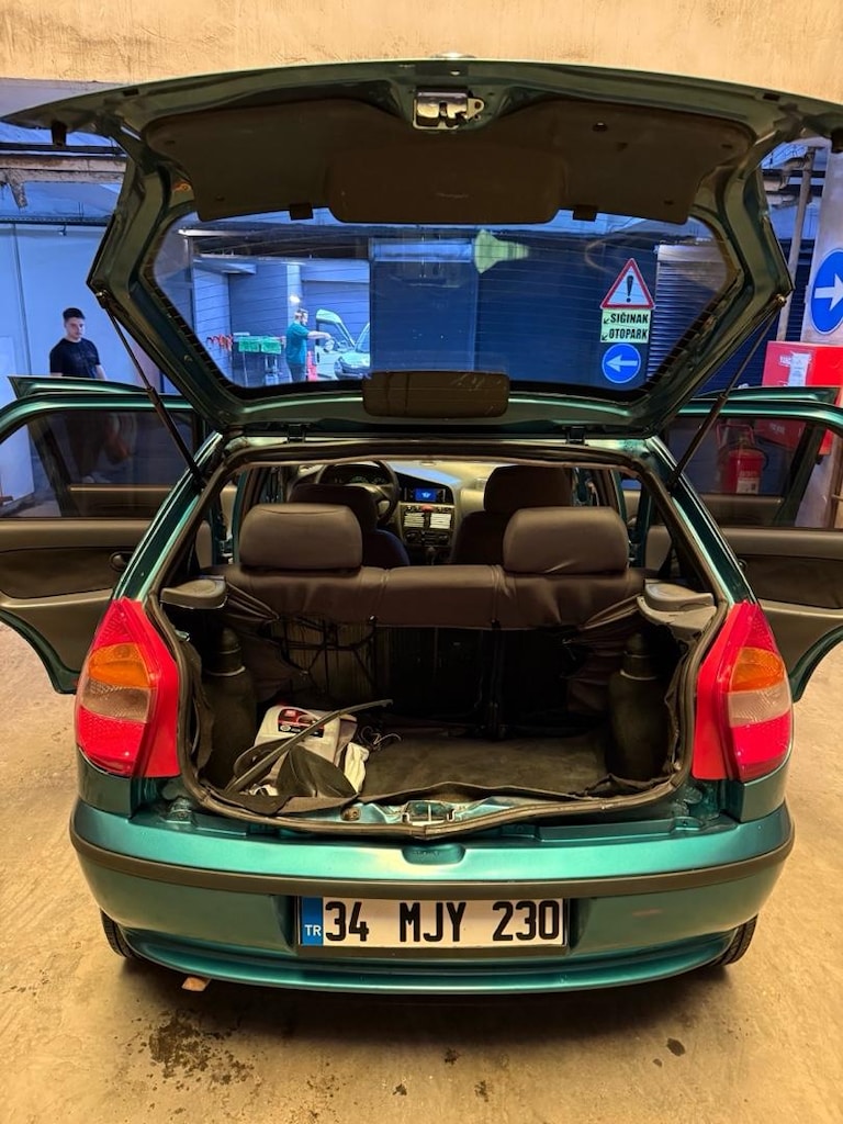 1998 Fiat Palio - 13