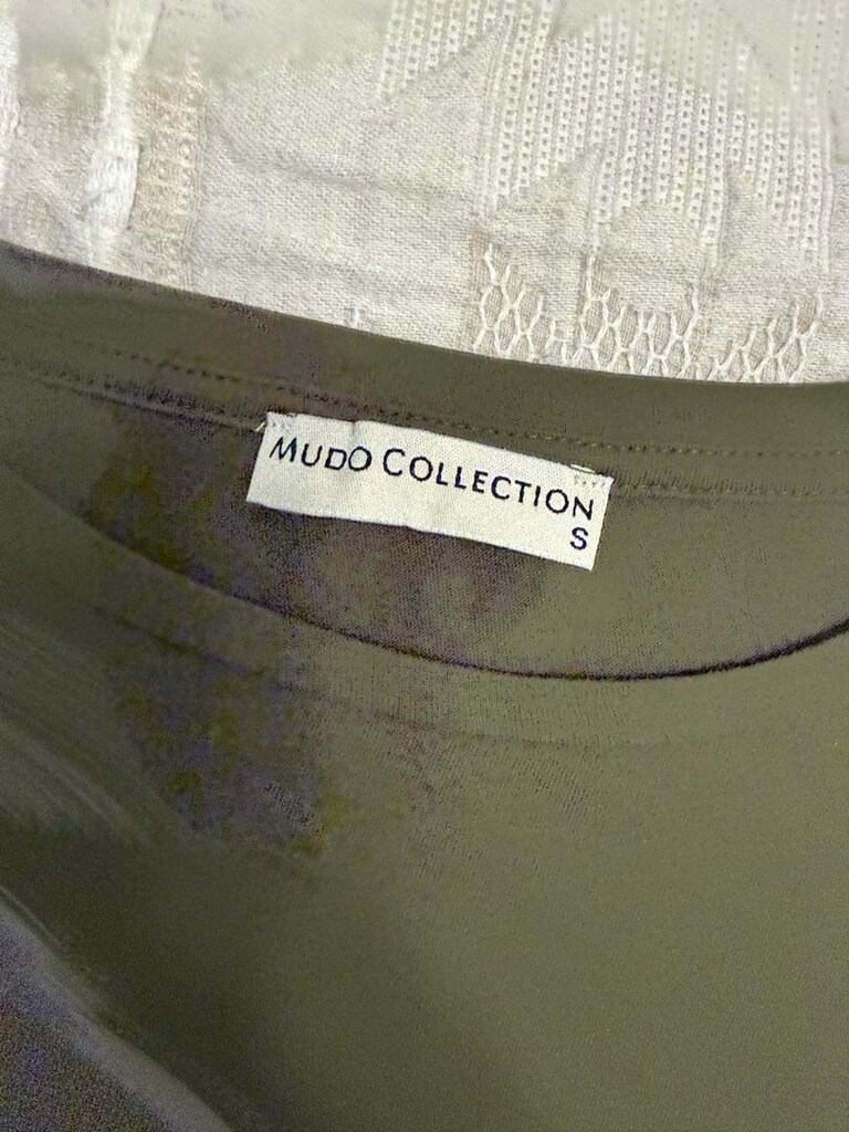 mudo tişört