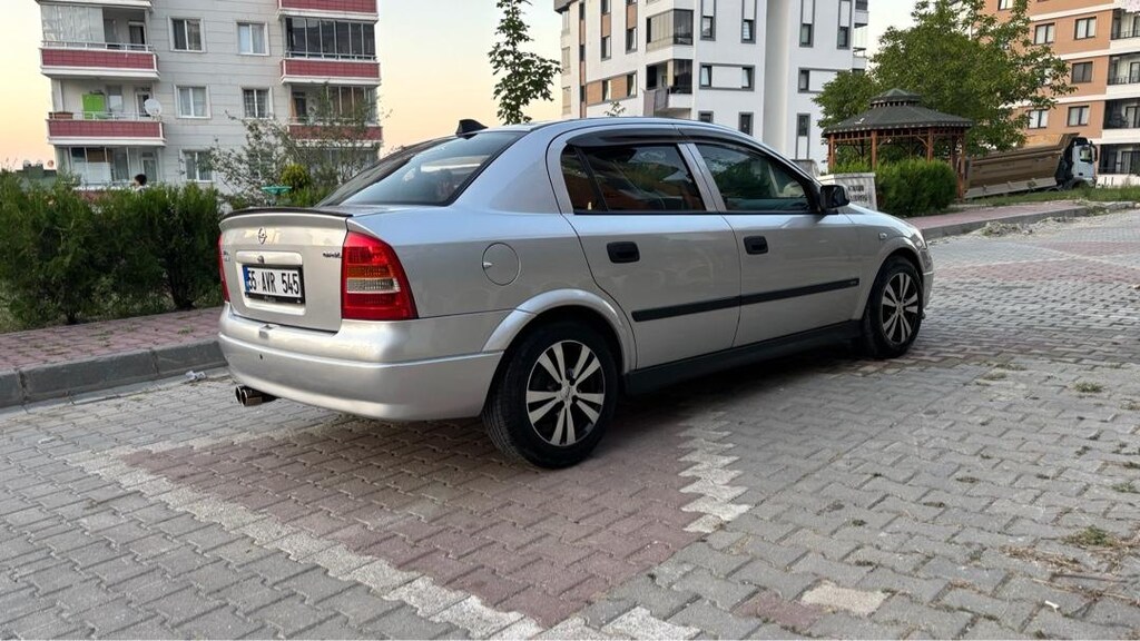 TEMİZ, BAKIMLI VE AİLE ARACI OPEL ASTRA - 6