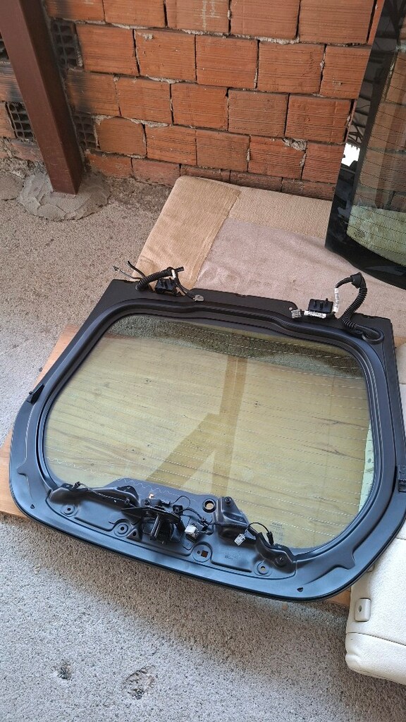 VOLVO C30 Arka Bagaj Kapağı Orginal 2007-2012 arası modellere uyumlu. - 12
