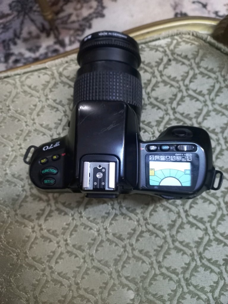 Nikon F 70 Fotoğraf Makinesi 1994's - 8
