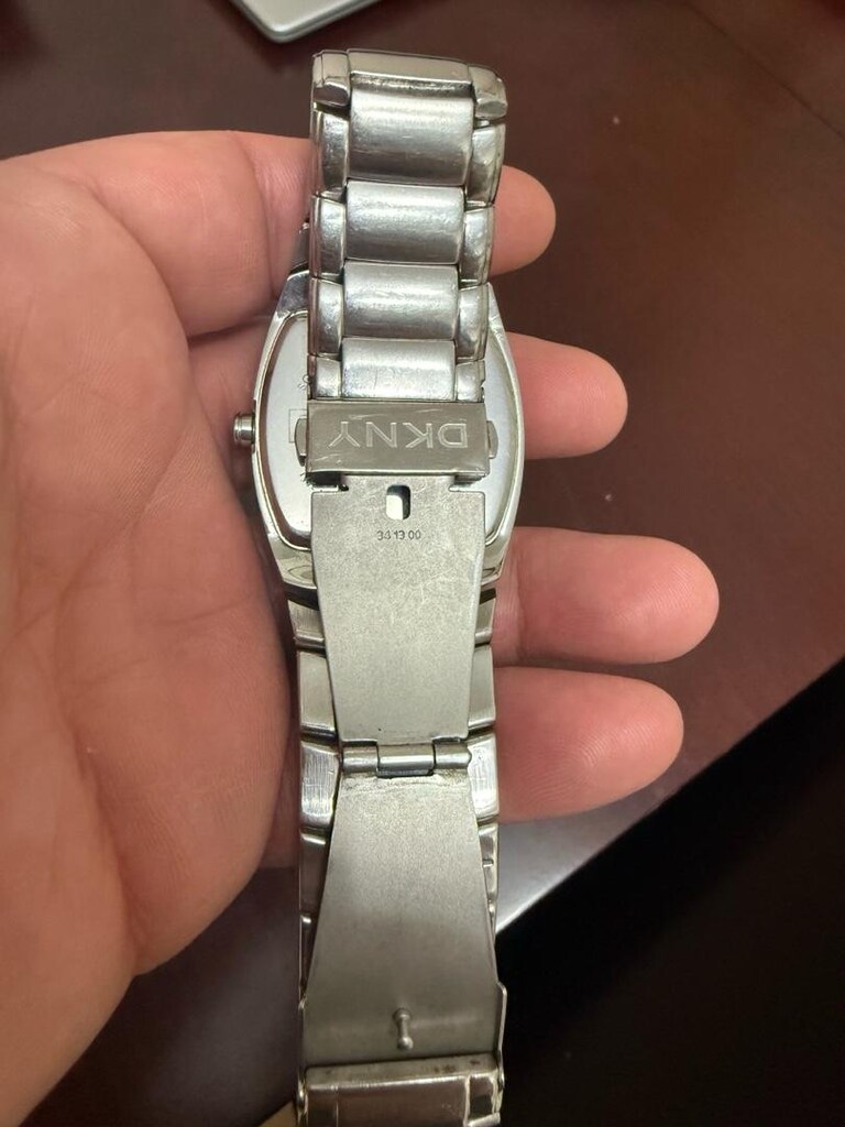 DKNY SAAT - 3