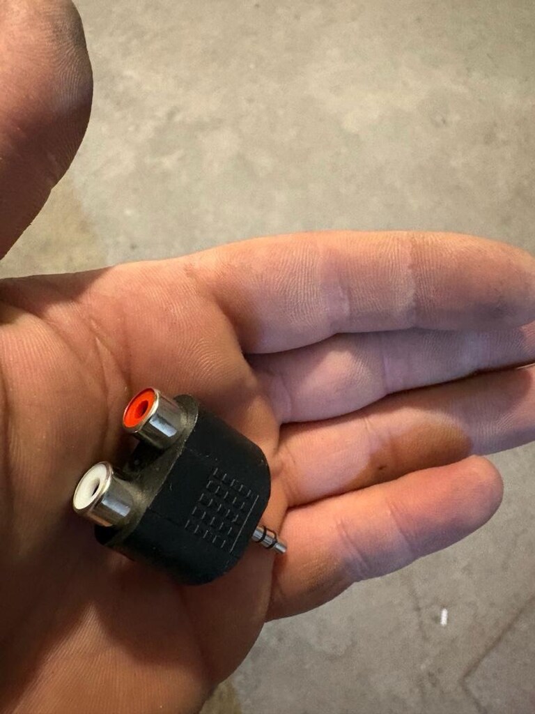 3.5mm AUX - RCA (AV) Dönüştürücü Adaptörü - 3
