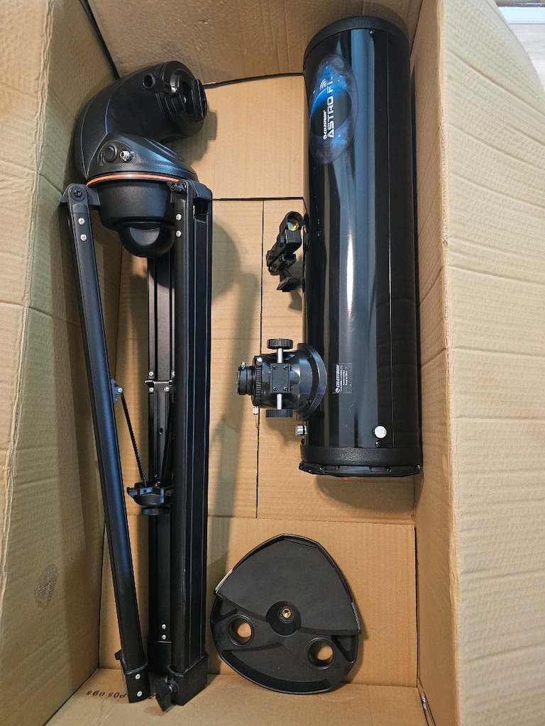 CELESTRON AstroFi 130mm Wifi Teleskop - 3