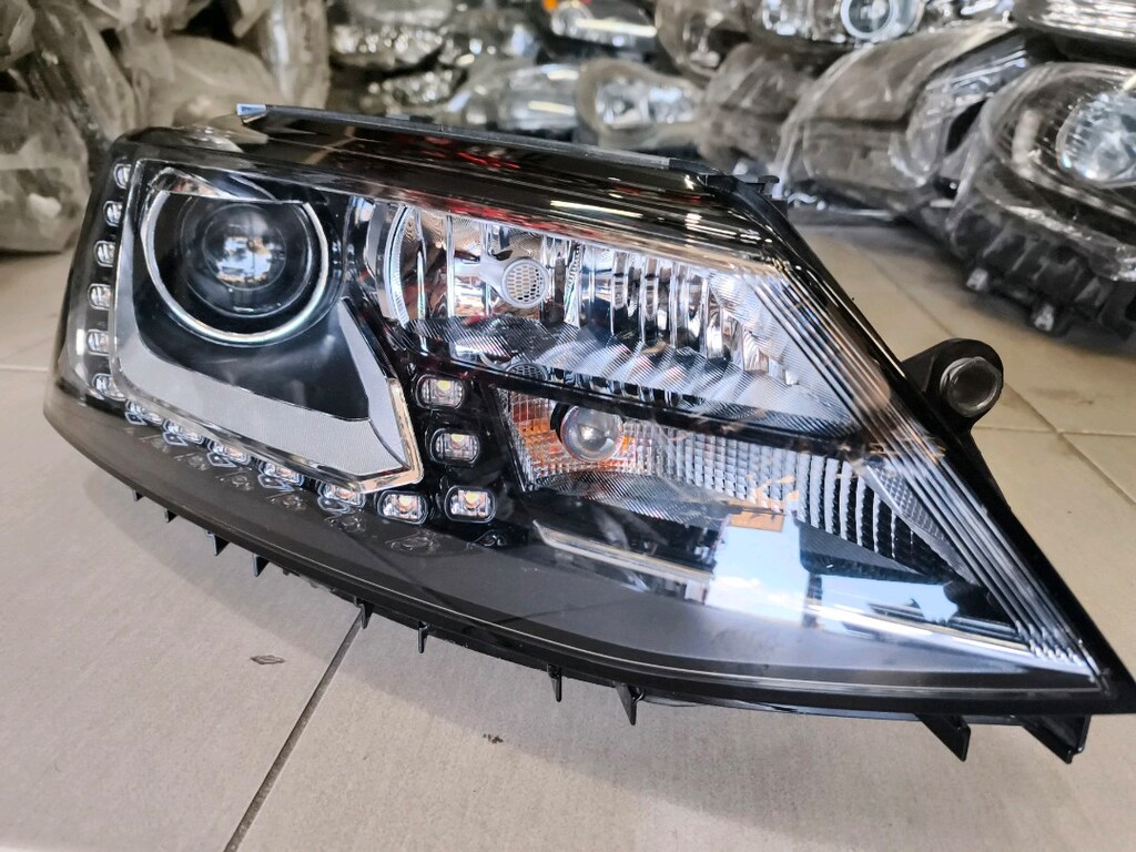 VOLKSWAGEN JETTA 2011-2017 SAG FAR LED XENON ORJINAL - 3