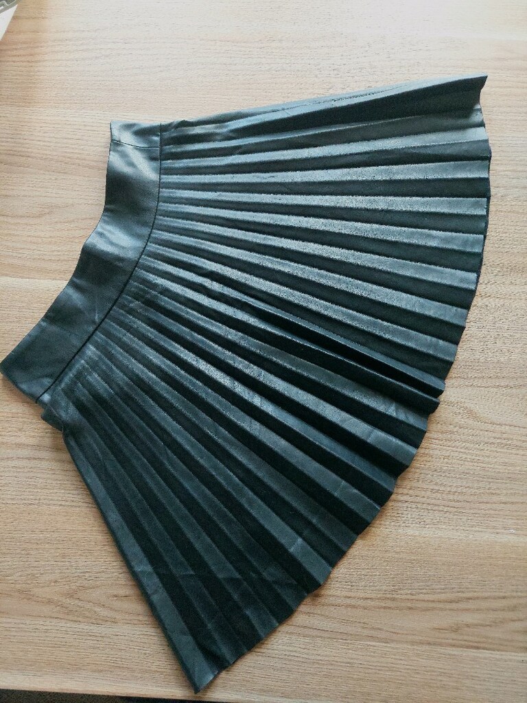 H&M deri görünüm çıtçıtlı yelpaze etek - 2