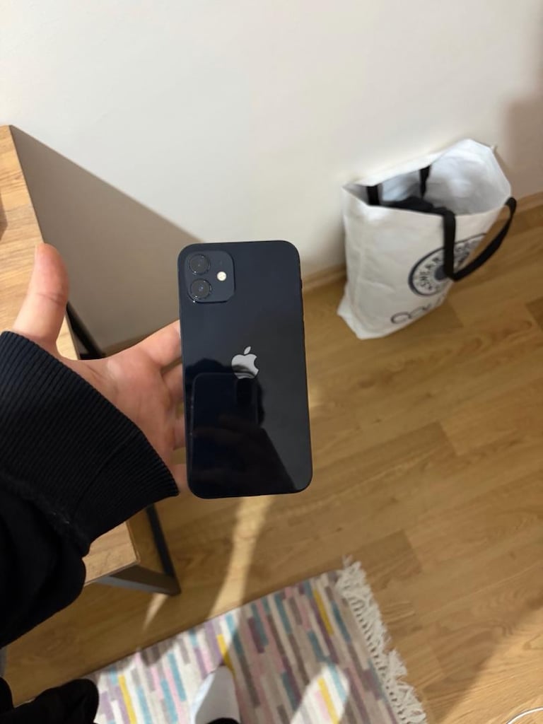 İphone 12 sıkıntısız orijinal - 2