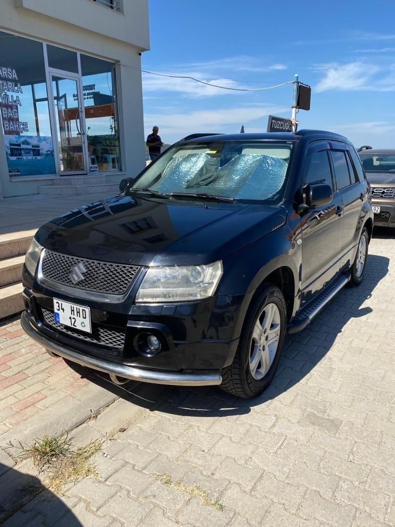 suzuki suv - 7