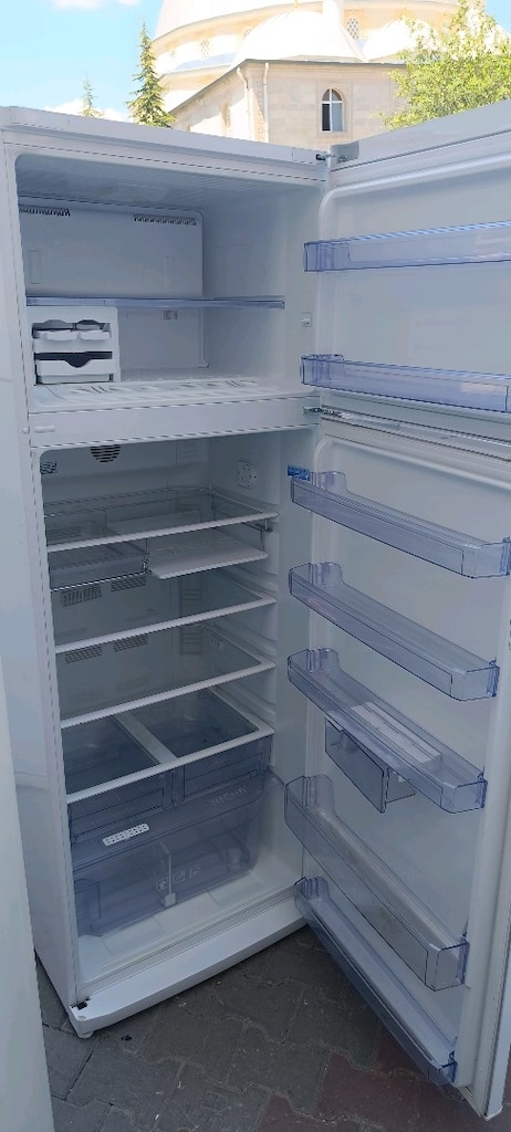 Beko buzdolabı tertemiz pırıl pırıl eksik kırığı yok - 5
