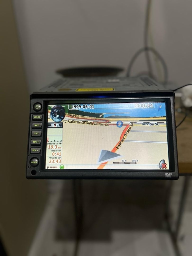 XETEC 7 İNÇ MOTORiZE EKRANLI DOUBLE TEYP - 2