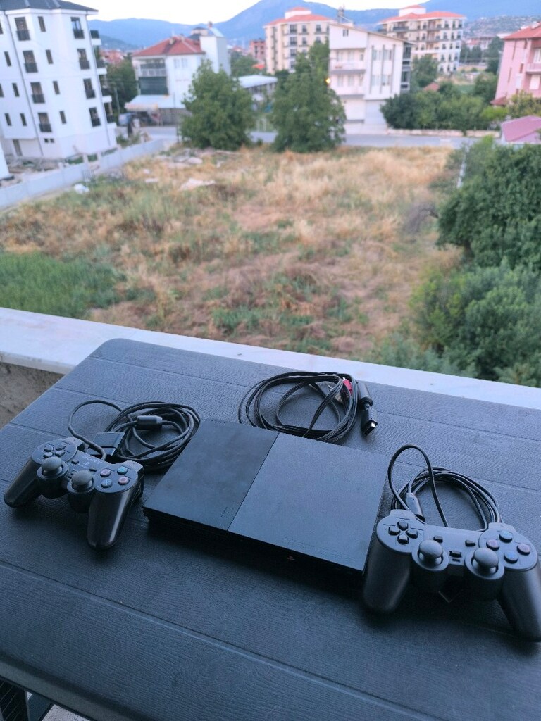 PlayStation 2 - 3