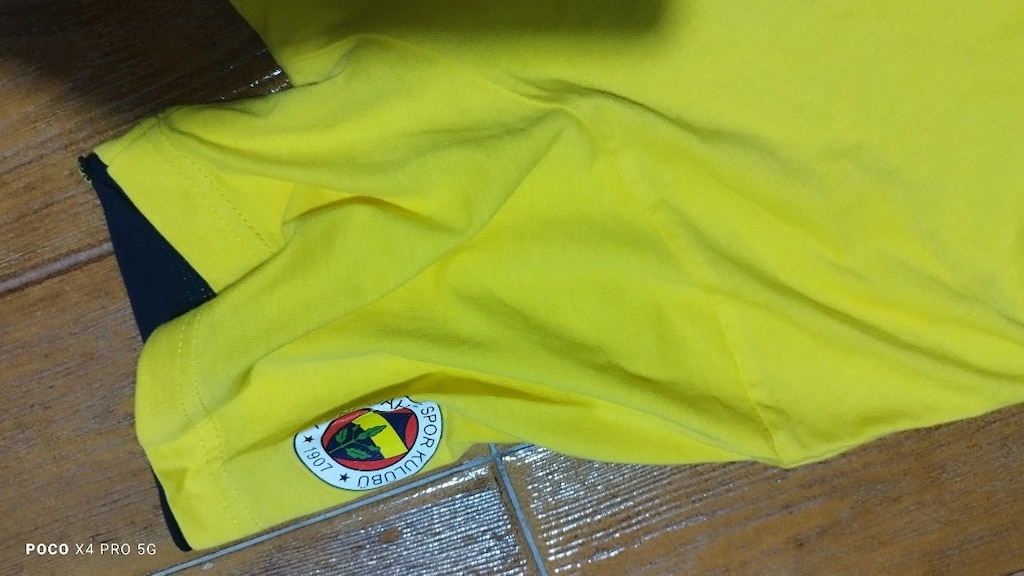 #Fenerium şık tshirt..Feneriumda çok pahalıdır..Önde ufak leke. - 3