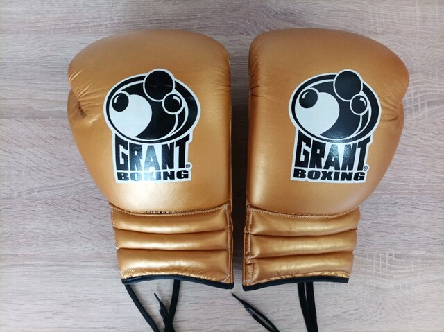 GRANT BOKS ELDİVENİ