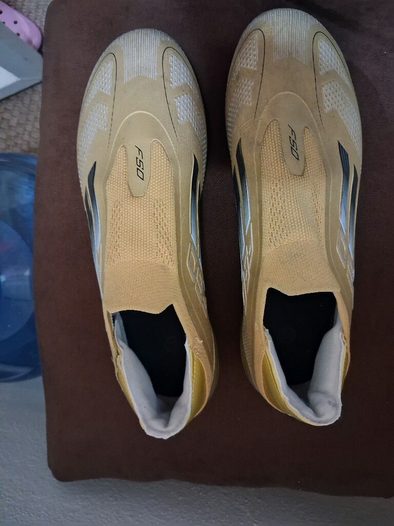 Adidas krampon - 3