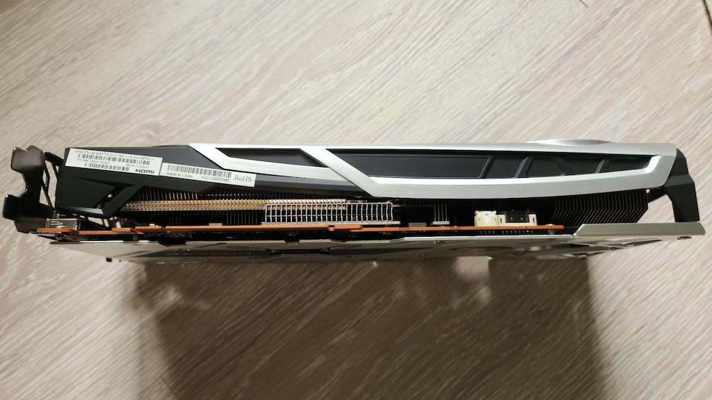 Sapphire RX 6700 XT Nitro+ 12 GB GDDR6, 192 Bit Ekran Kartı - 6