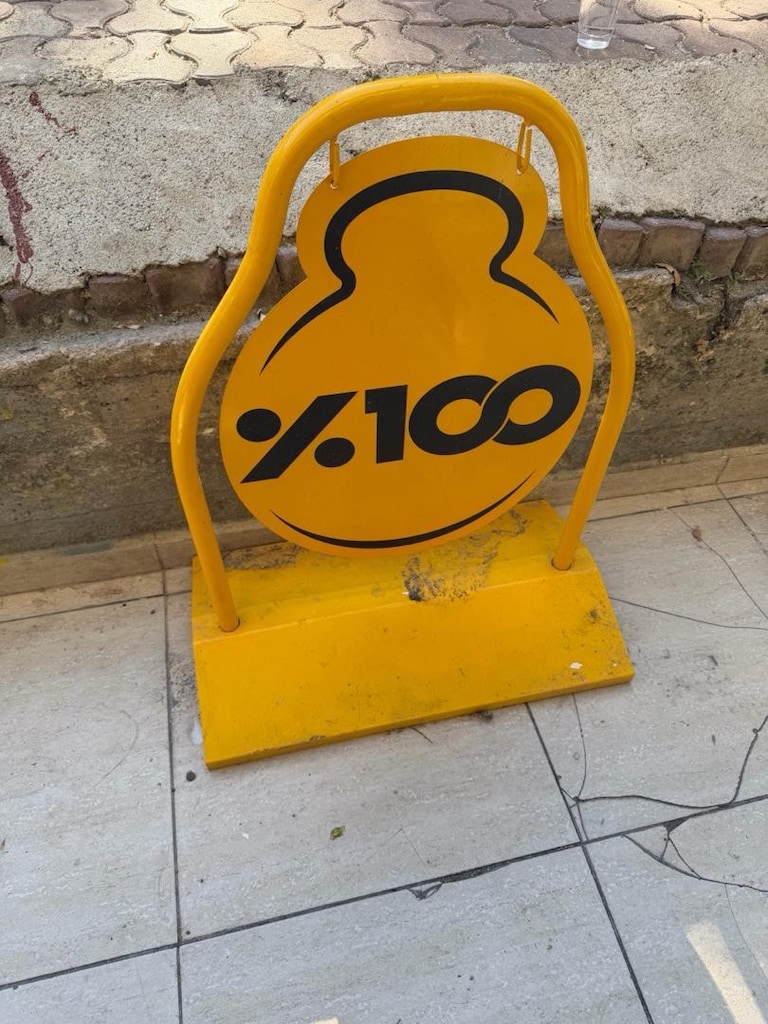 Büyük %100 Park Yapılmaz tabelası - 2
