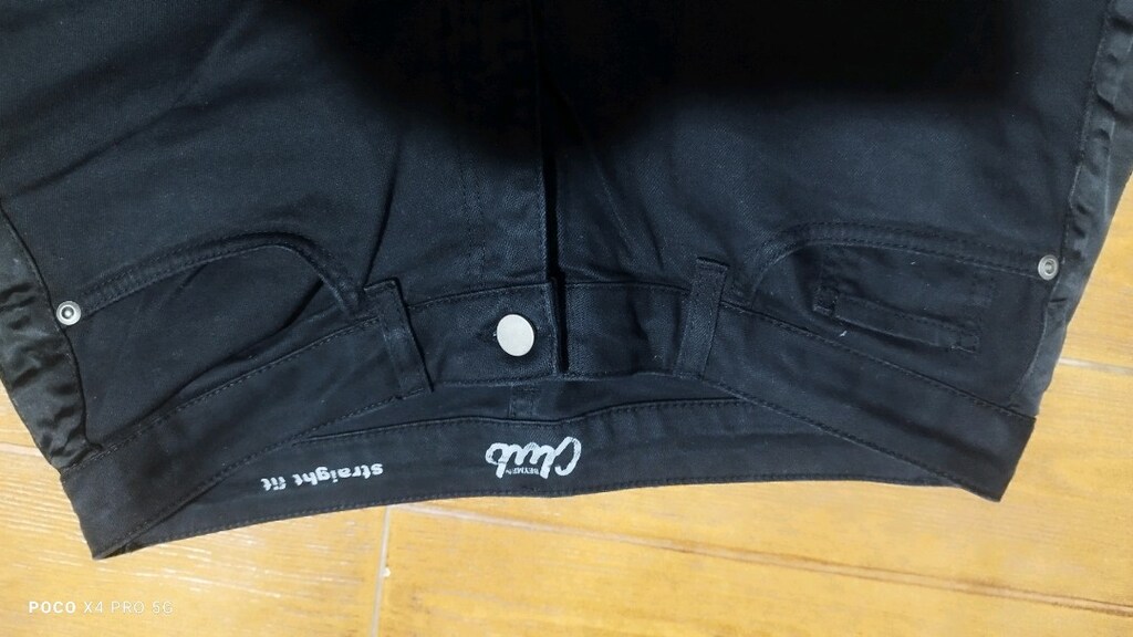 #Club Beymen şık tarz jeans pantolon..Mağazasında 6000 TLdir. - 5