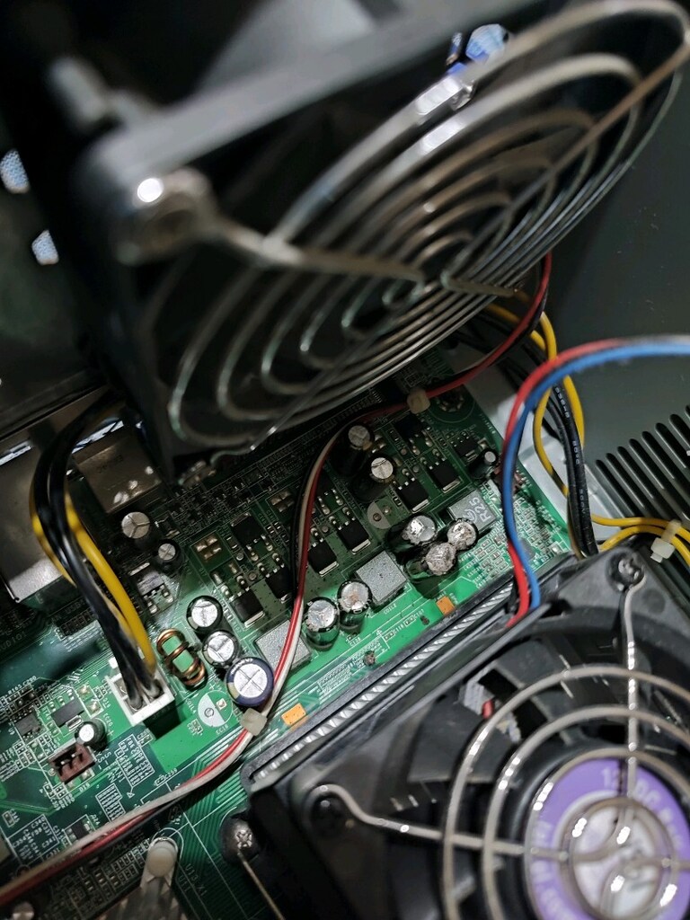 LENOVO MARKA IBM BİLGİSAYAR KASASI ARIZALI!!!! - 3