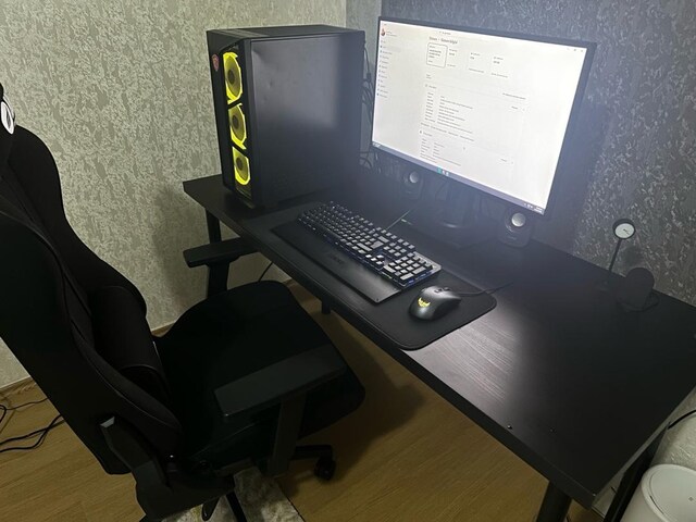 Gaming PC Set