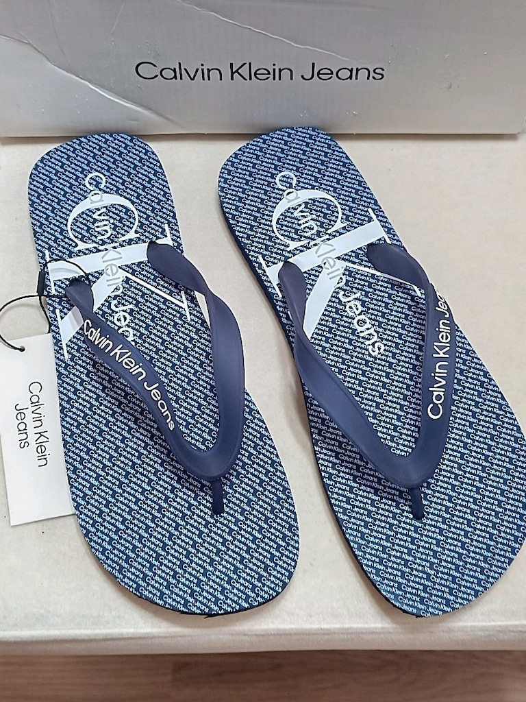 Calvin Klein beach Orjinal sıfır kutulu üründür etiketi üzerinde - 3
