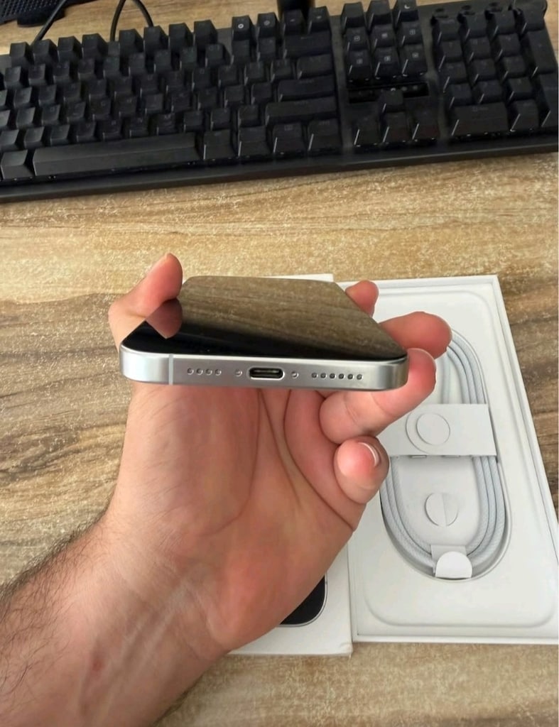 TR İPHONE 16 PRO MAX 512GB NOKTA HATASIZ HEPSİBURADADAN FATURALI - 5