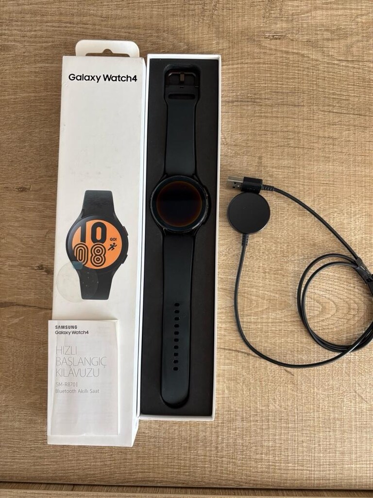Samsung Galaxy Watch 4 - 8