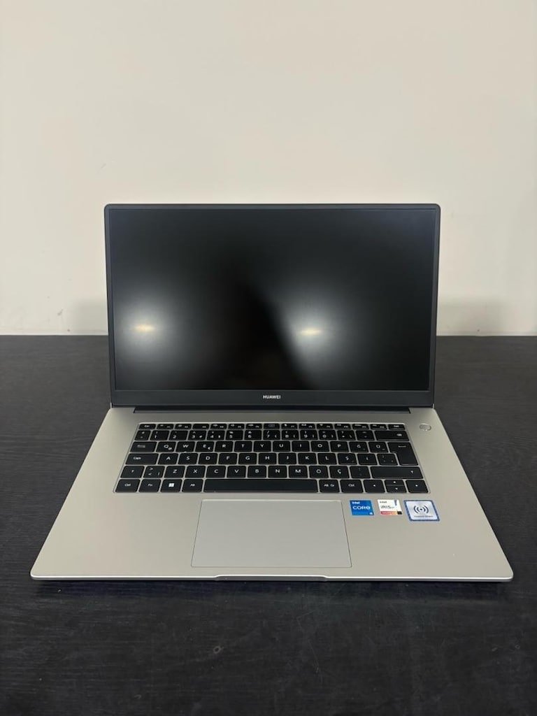 Huawri matebook D15 - 7