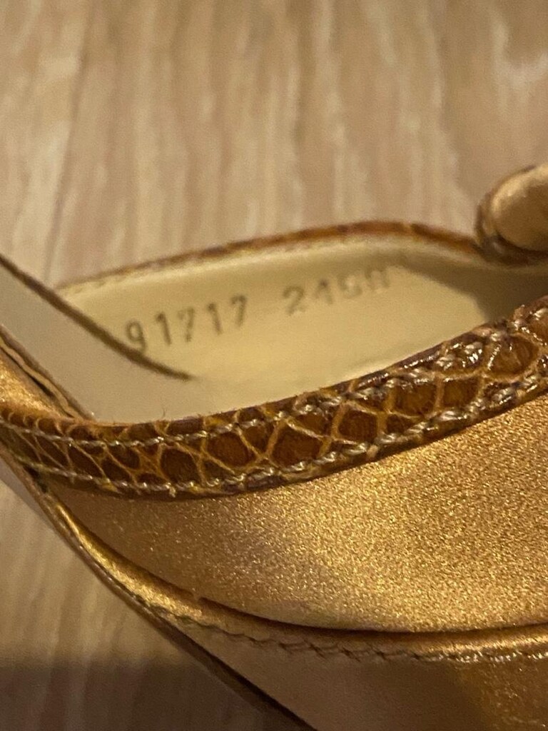 Orjinal HUGO BOSS Topuklu Deri Ayakkabı - 28