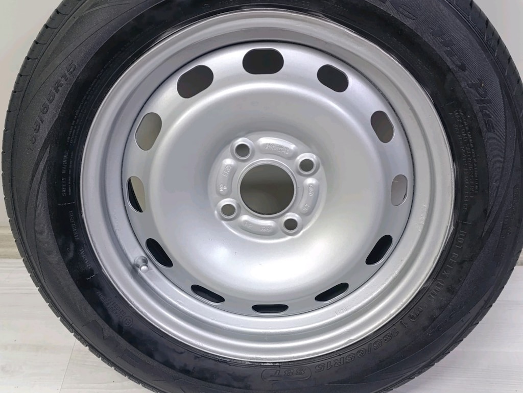 FORD COURİER 15 İNÇ 4X108 ORJİNAL JANT LASTİK GRİ - 2