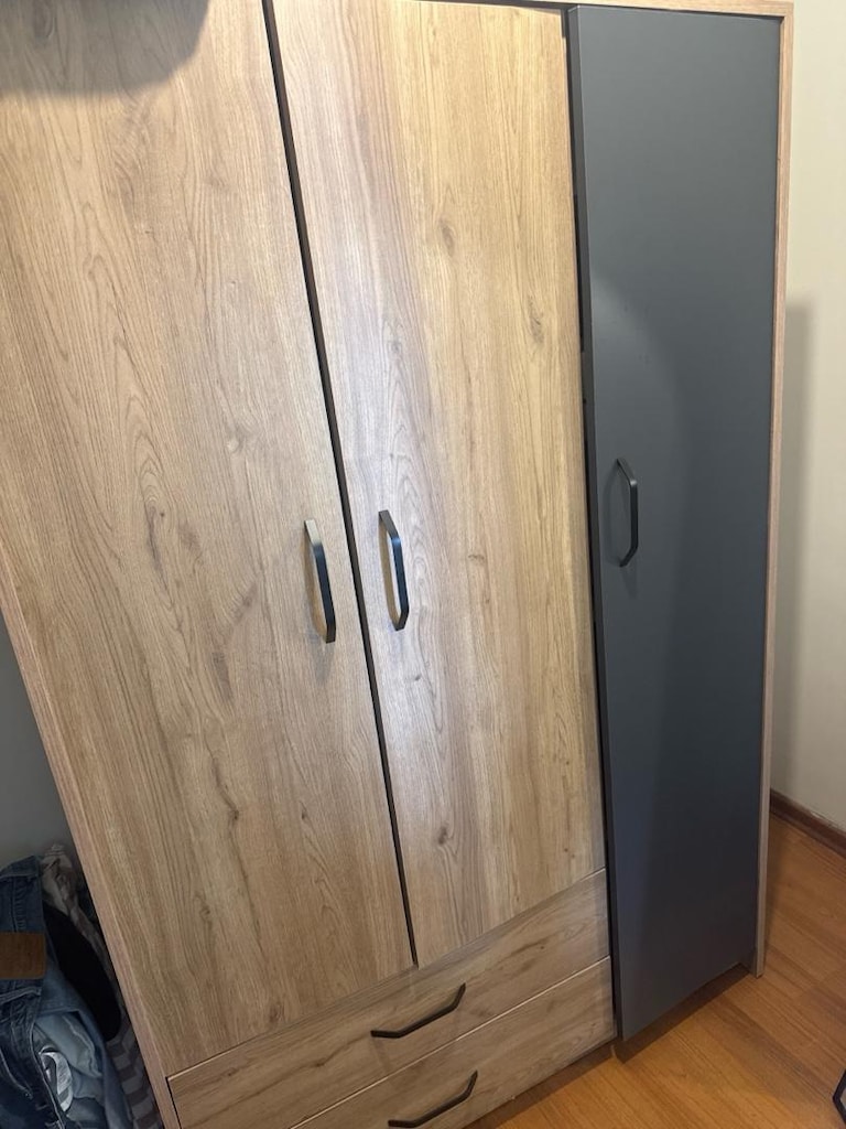 3 Kapaklı Dolap - 2