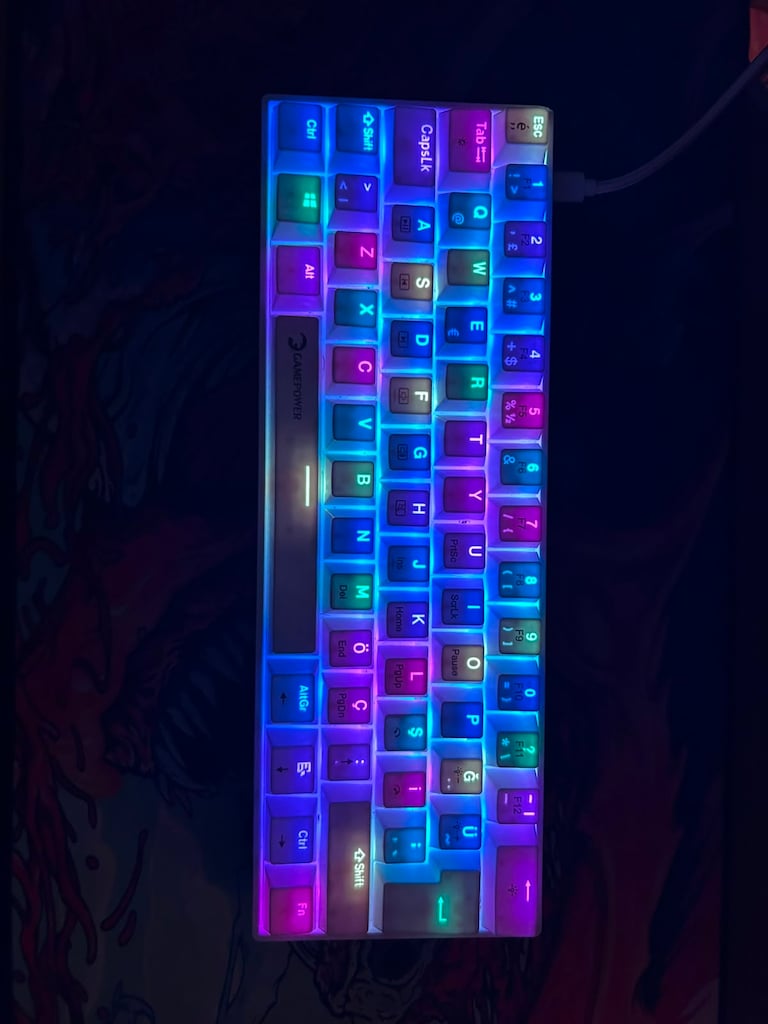 2.5 Yıl Garantili GamePower Lyra %60 RGB Mekanik Klavye - 6