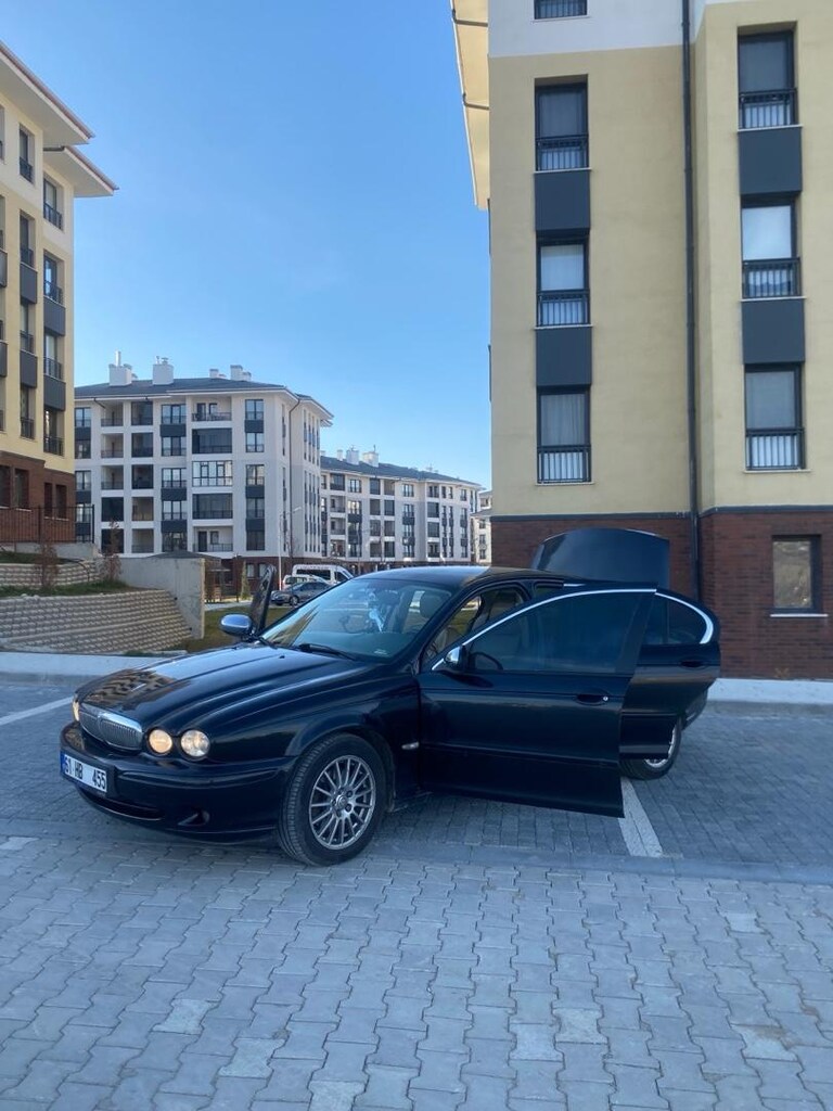 JAGUAR X-TYPE 2.0 D adının hakkını veriyor - 6
