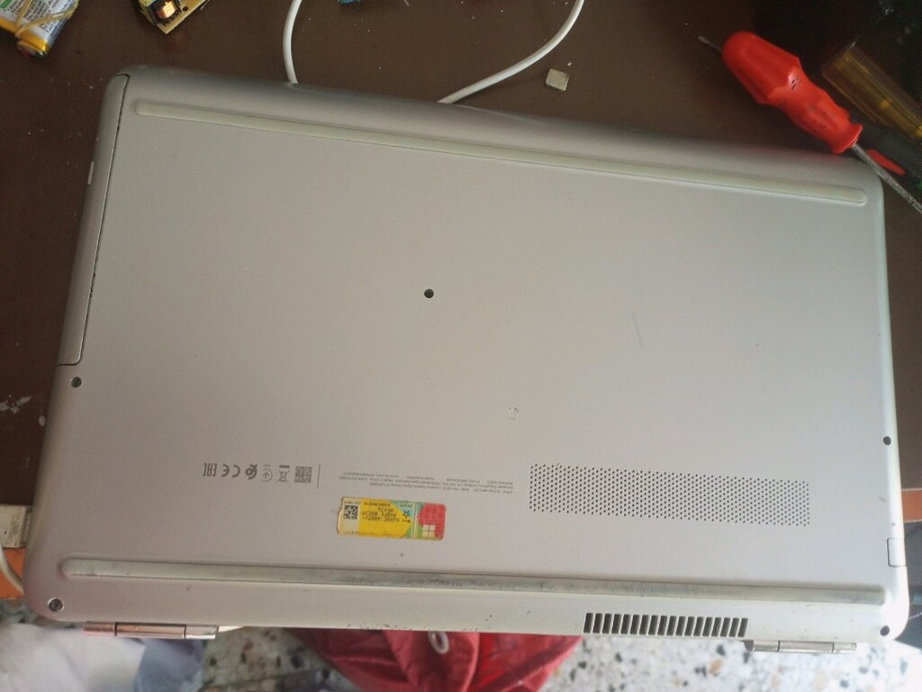hp laptop - 7