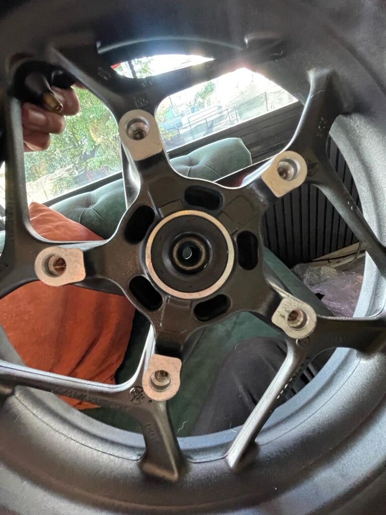 HONDA PCX 21-24 UYUMLU JANTLAR