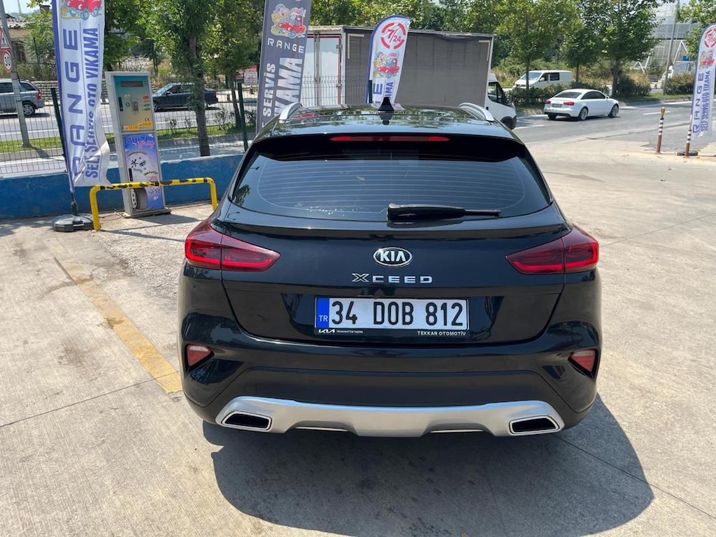 DEĞİŞENSİZ BOYASIZ FULL SERVİS BAKIMLI KİA XCEED - 14