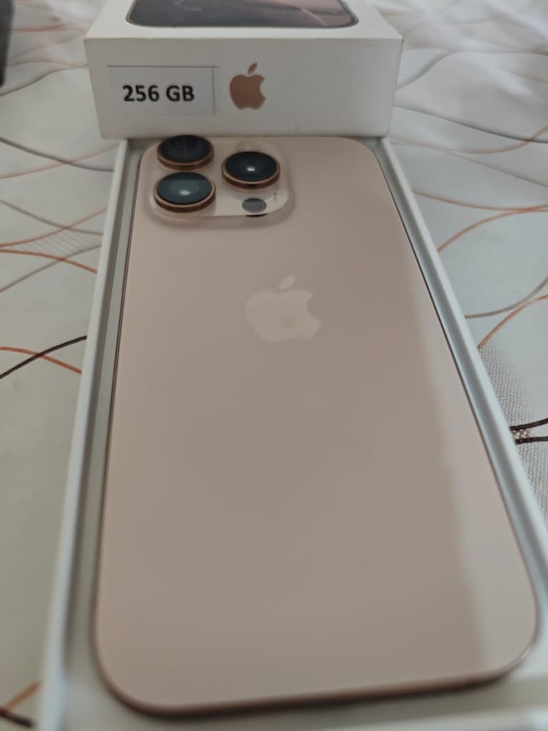 iPhone 16 Pro Max 256 GB Yurt içi 21 ay Garantili nokta hatasız pil100 - 2