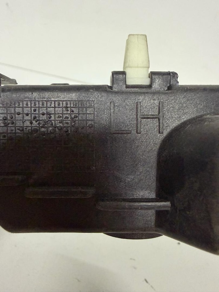 Kia ceed sol ön tampon braketi sıfır orjinal 86513A2000 - 5