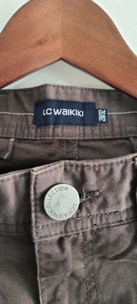 Lc waikiki Erkek 28/ 32 pantalon 1 hafta giyildi %100 pamuk - 2