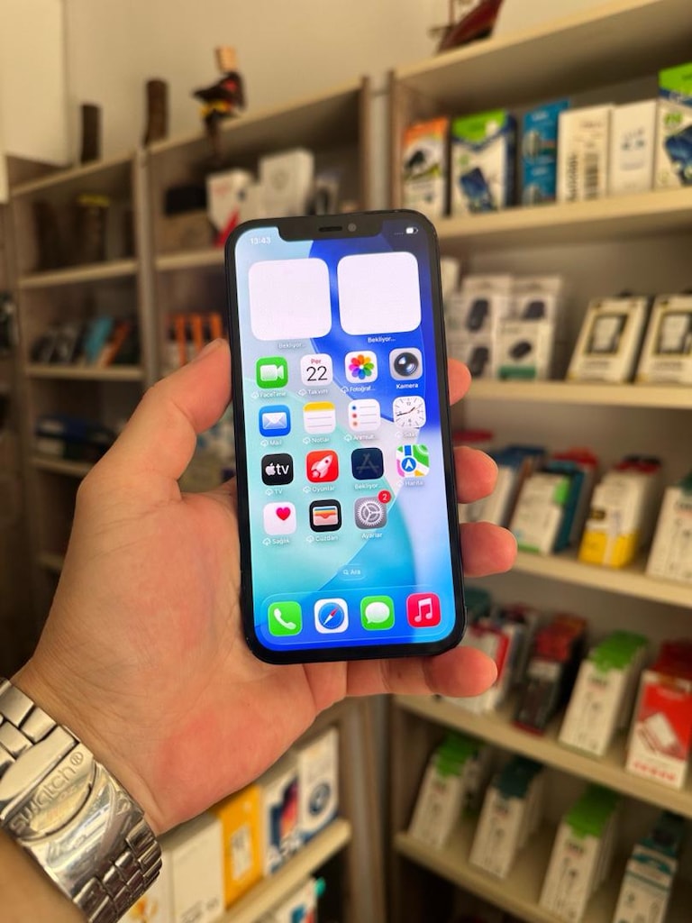 Apple 12 128 Gb kozmetik 10/7 ekran değişen tr chz - 5