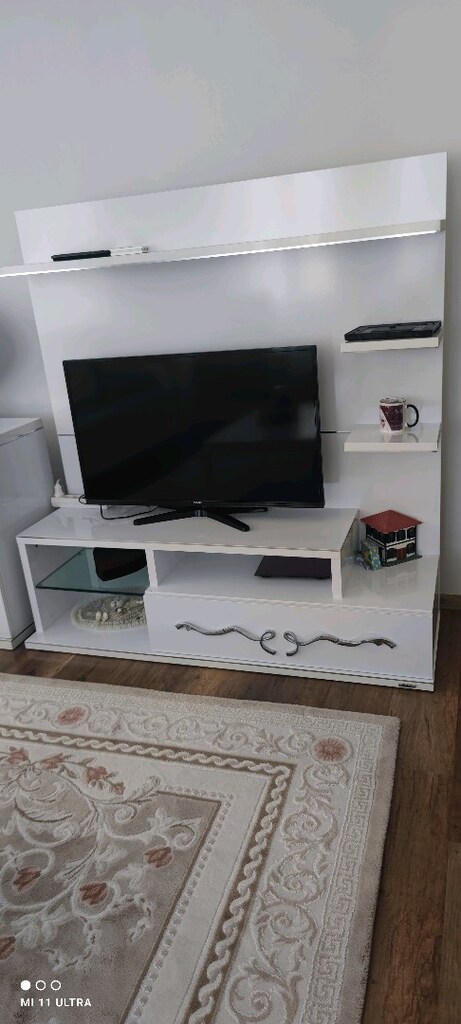 istikbal marka kristal model TV ünitesi - 3