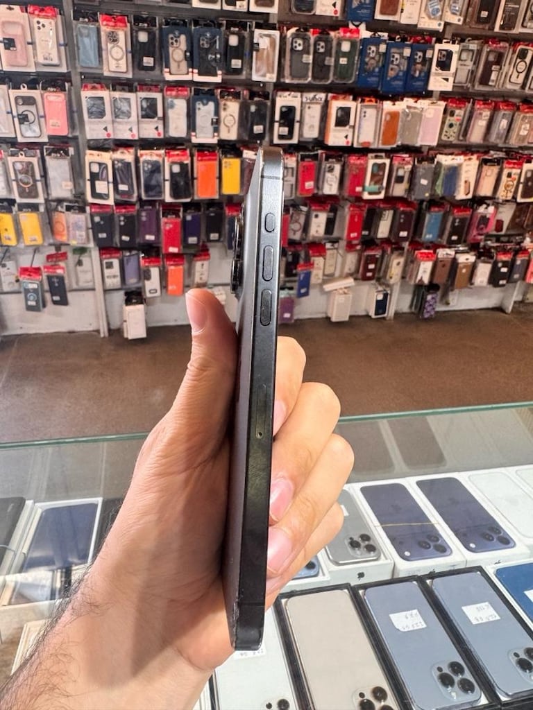 İPHONE 15 PRO MAX 256 GB PİL %78 YURTİÇİ EKRAN GÜRGENÇLERDE DEĞİŞMİŞ K - 7