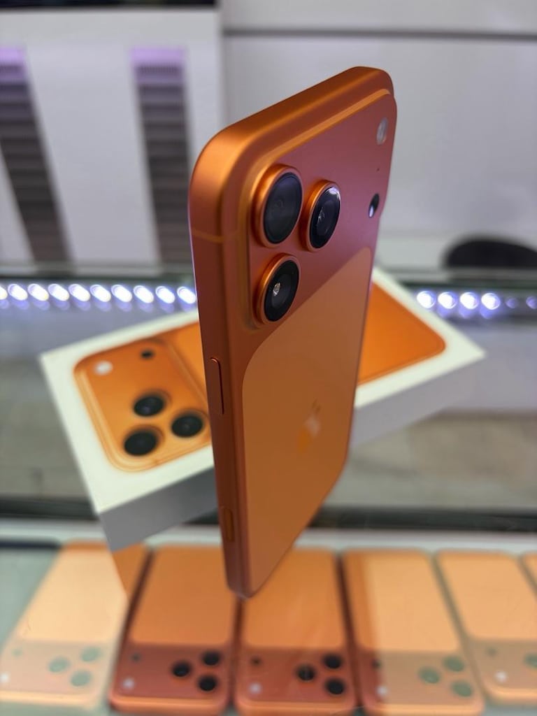 iPHONE 17 PRO MAX 512 GB 12 AY TÜRKİYE GARANTİLİ SIFIR GİBİ HATASIZ - 5