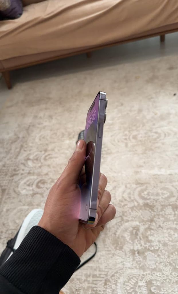 Siyah Akıllı Telefon - 3