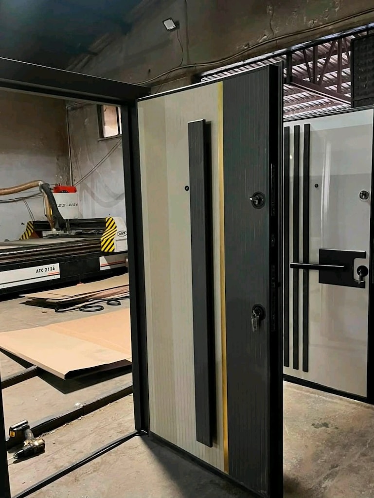 10 adet ve uzerı toplu satış Çelik kapı 9.000 TL den başlayan fiyatlar - 11